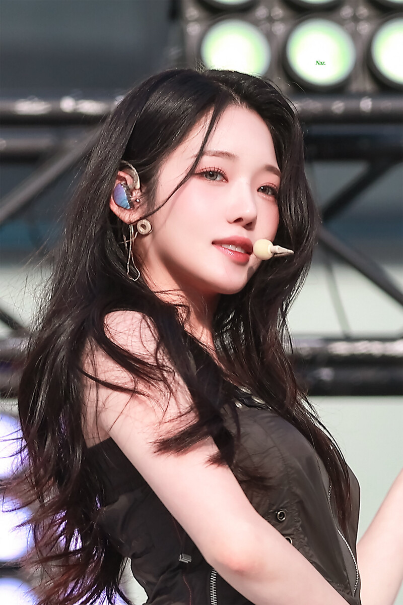 240504 fromis_9 Jisun at Seoul Festa 2024 documents 1