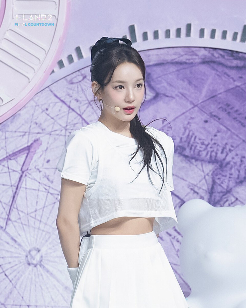 240703 I-LAND2 'Into The New World' Behind Photo - Ryu Sarang documents 2