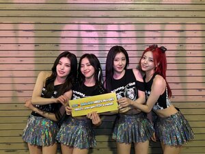 240609 - ITZY Twitter Update - ITZY 2nd World Tour 'BORN TO BE' in OAKLAND