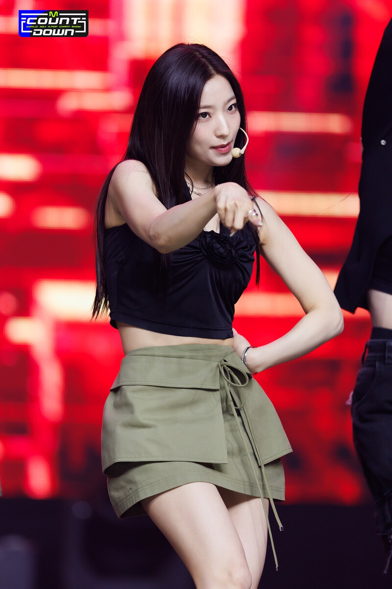 230608 fromis_9 Saerom - '#menow' at M COUNTDOWN documents 5