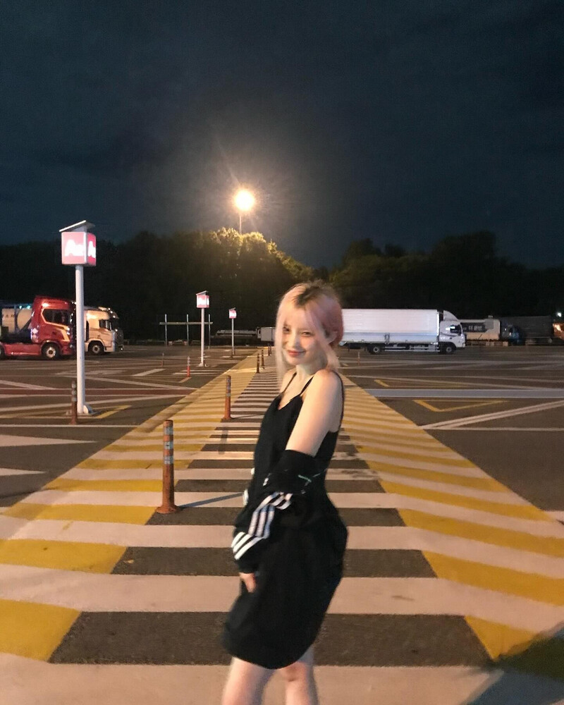 240919 fromis_9 Hayoung Instagram Update documents 3