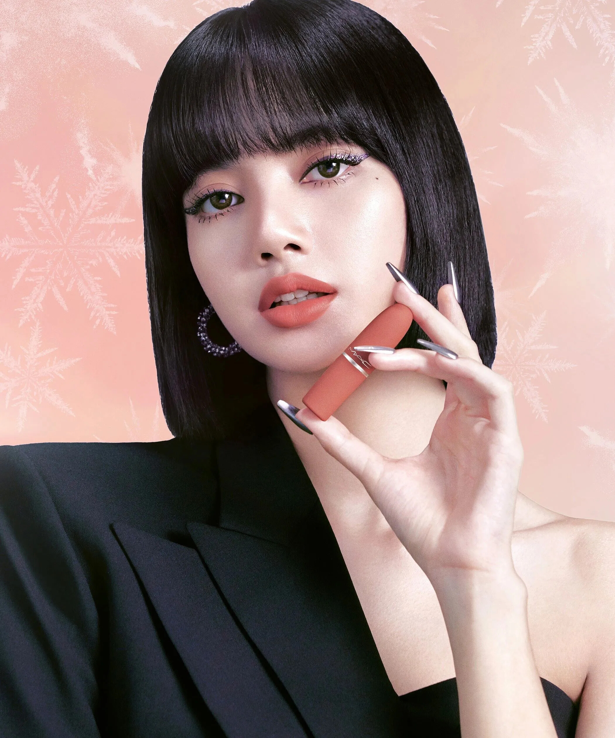 BLACKPINK Lisa for MAC Cosmetics 2020 Holiday | kpopping