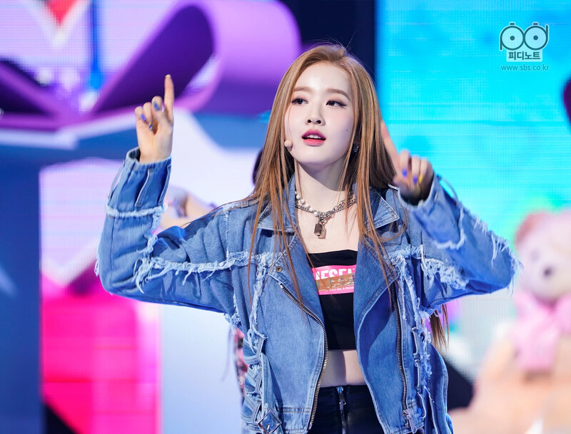 210411 STAYC - 'ASAP' at Inkigayo documents 9