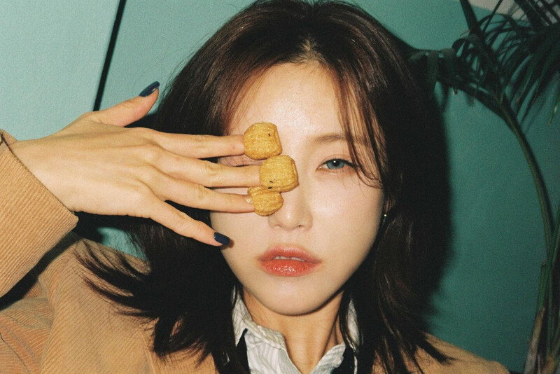 221227 Hyoseong Instagram update documents 1