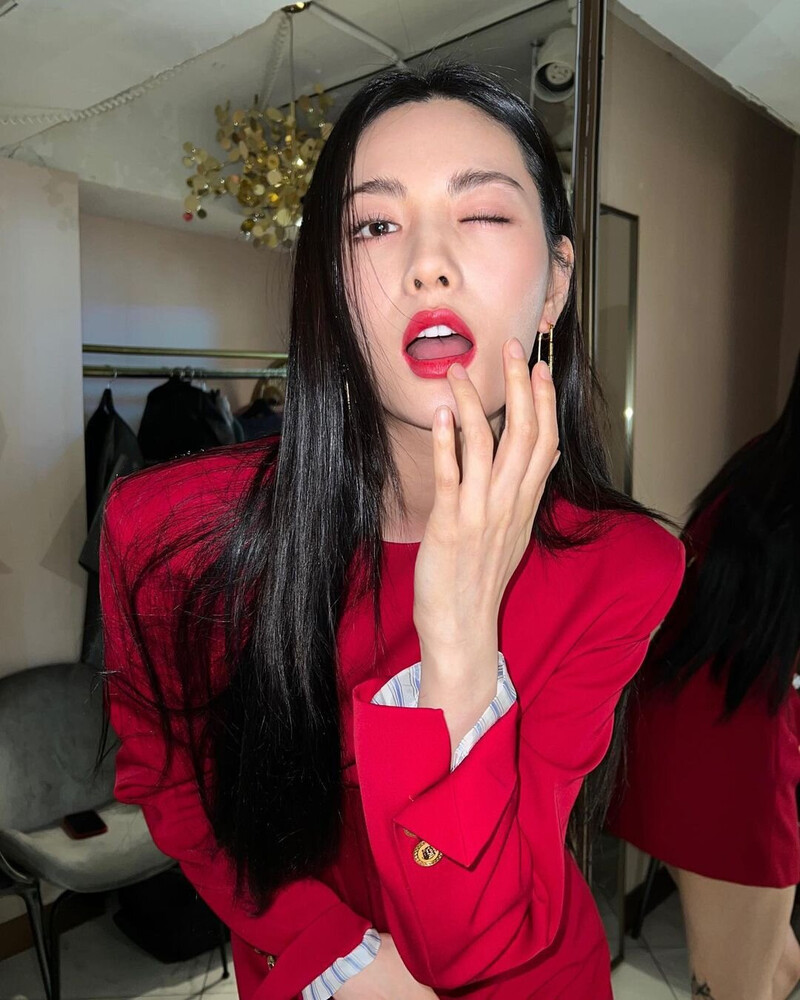 221019 Nana Instagram Update Kpopping   221019 Nana Instagram Update Documents 2 