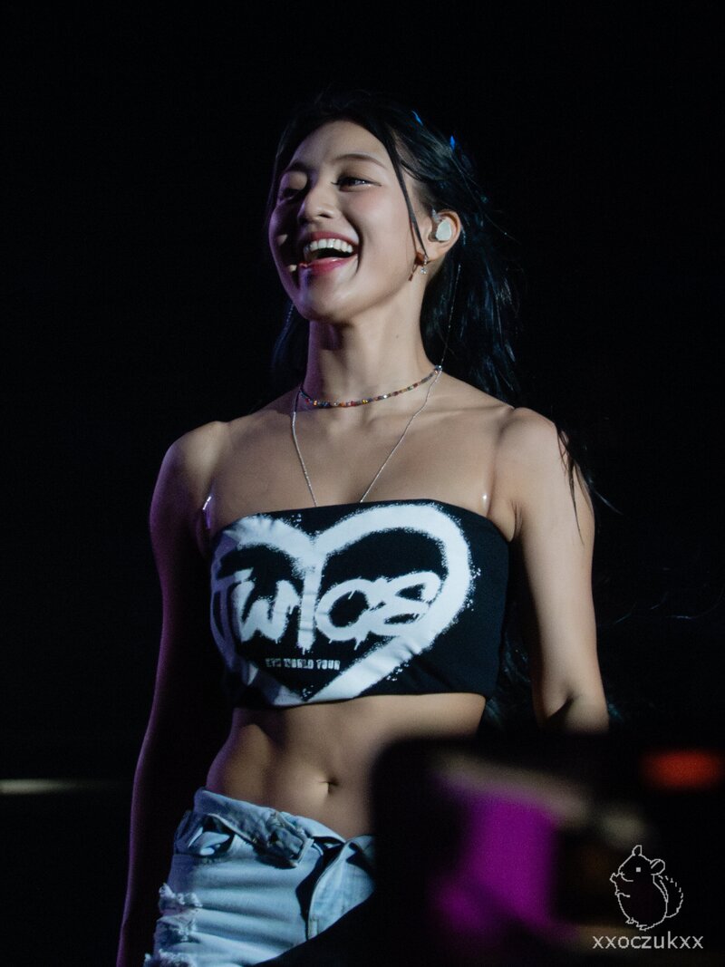230706 TWICE Jihyo - ‘READY TO BE’ World Tour in New York documents 1
