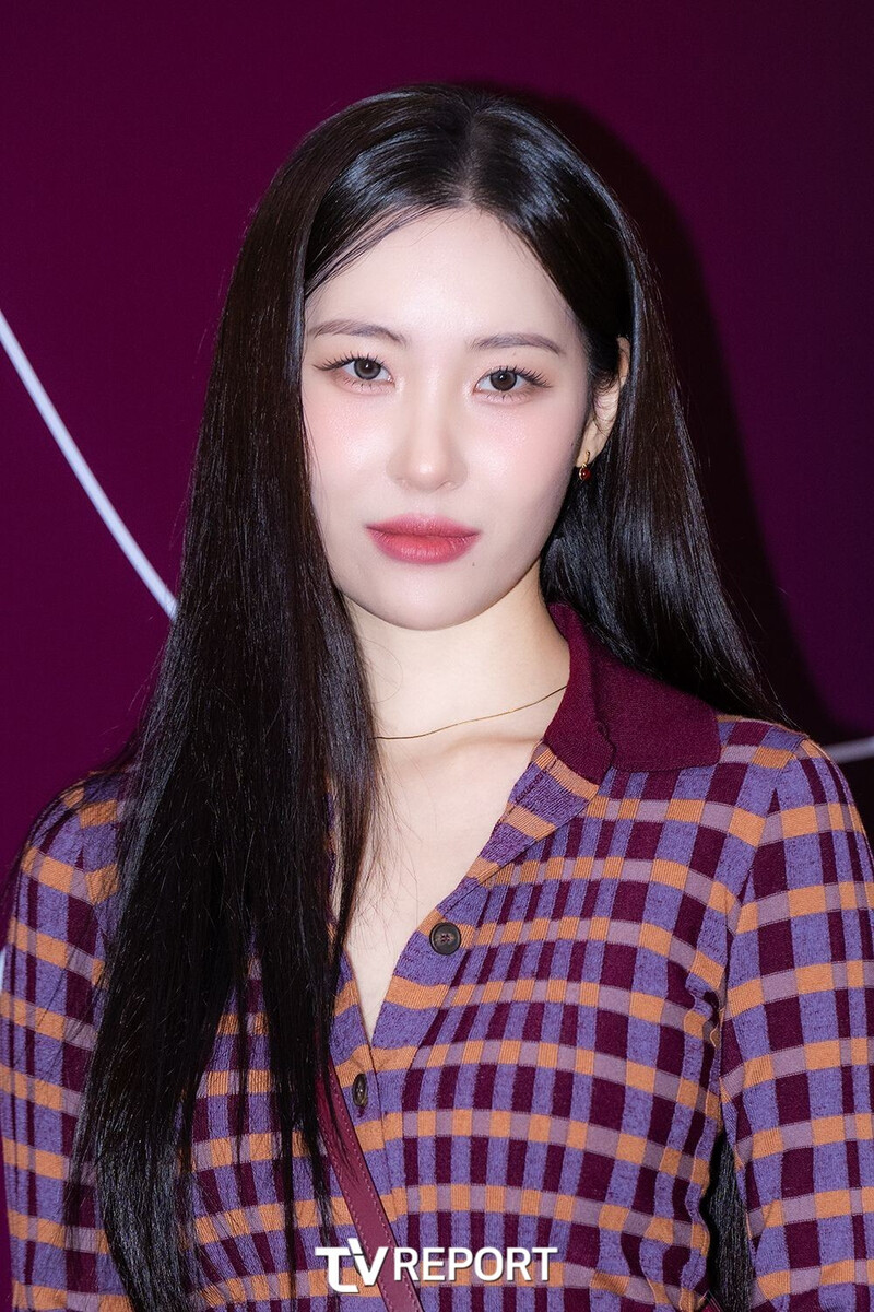 241024 Sunmi at Maison Kitsuné 2024 Autumn-Winter Collection documents 2