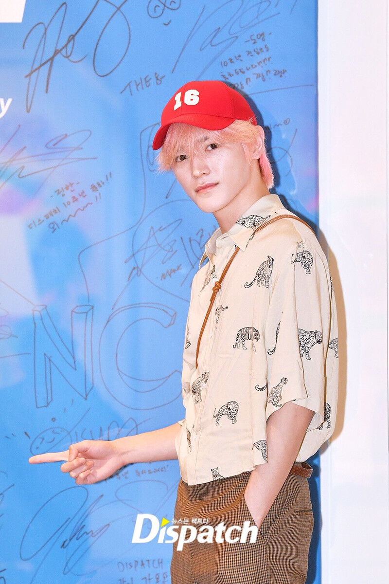 220412 JOHNNY, TAEYONG, YUTA- DISPATCH 'DEFESTA' VIP Preview Event documents 4