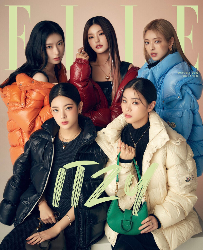 ITZY for ELLE Signapore October 2022 Issue documents 1