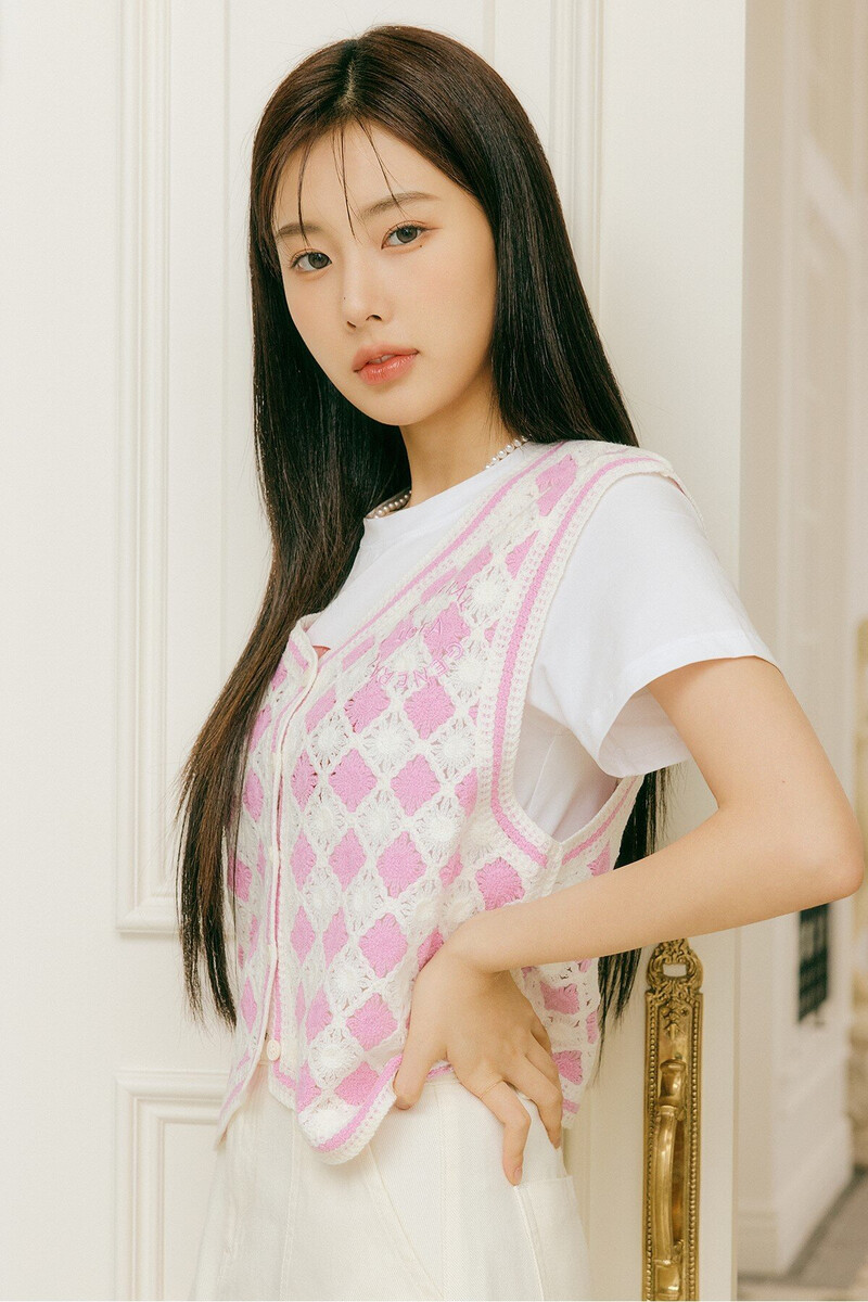 Kang Hyewon for General Idea Standard Summer 2022 Photoshoot documents 25