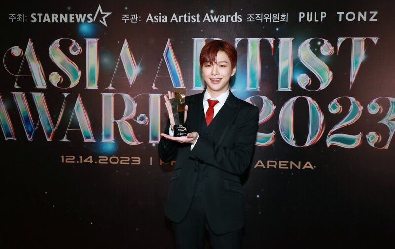 231214 Kang Daniel  - 2023 Asia Artist Awards (AAA) documents 4