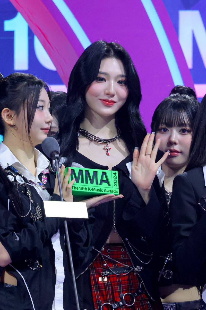 241130 tripleS Xinyu at Melon Music Awards (MMA) 2024 documents 3