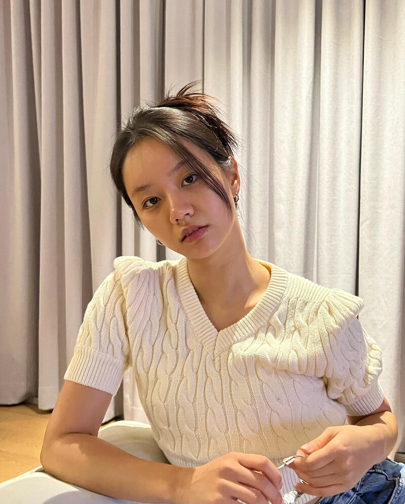 220430 Hyeri Instagram Update documents 7