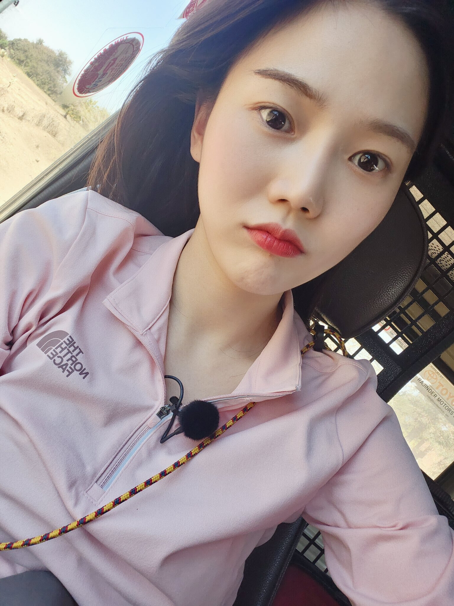 221119 OH MY GIRL Twitter Update - Hyojung | kpopping