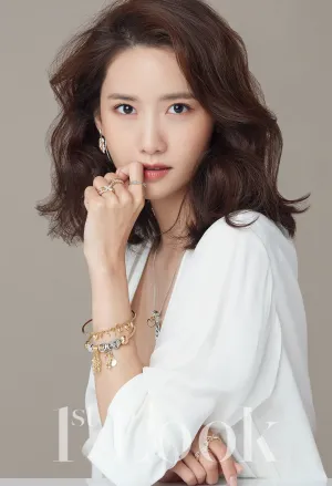 SNSD's Yoona - 1st Look Magazine Vol.163 