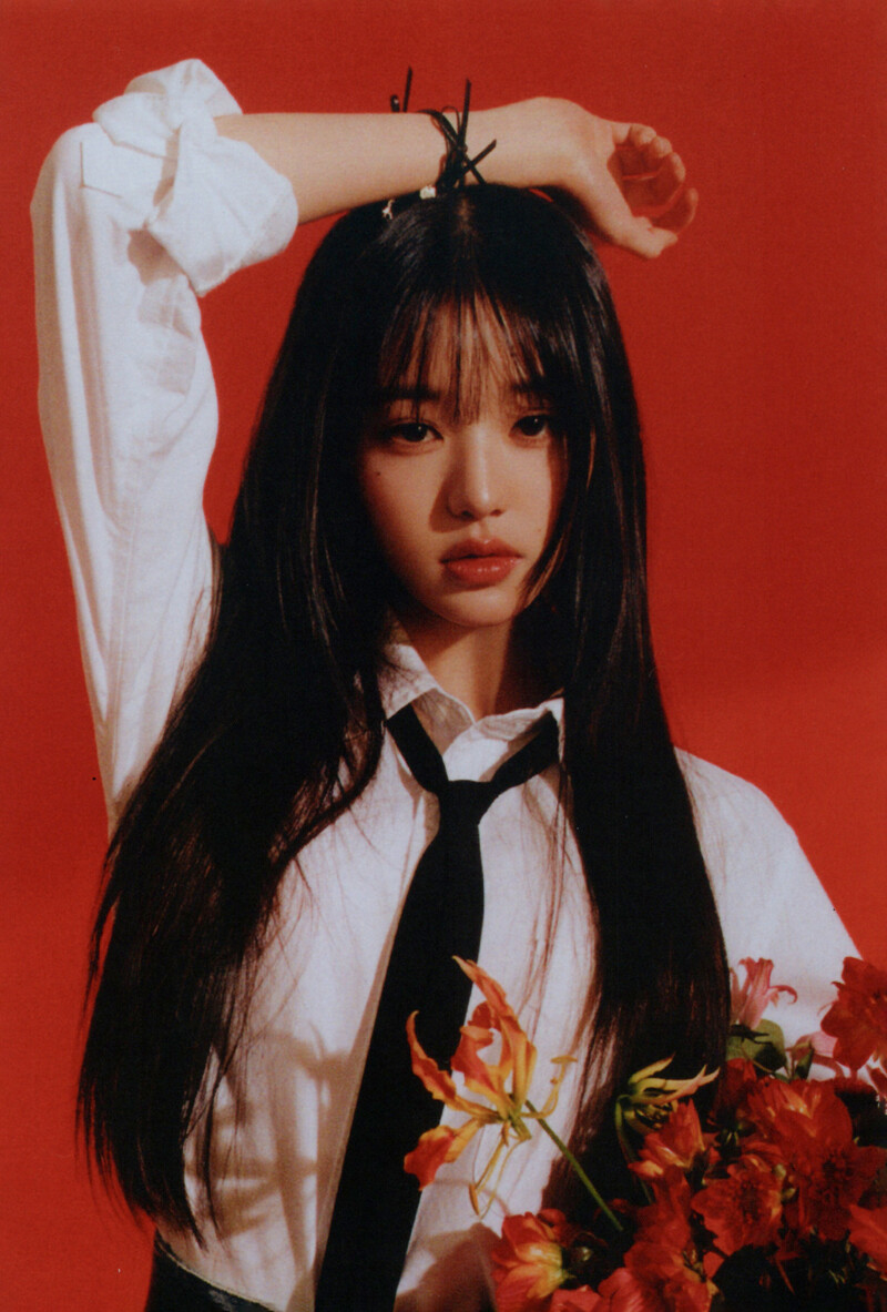 IVE - Mini Album 'I'VE MINE' (Scans) documents 4