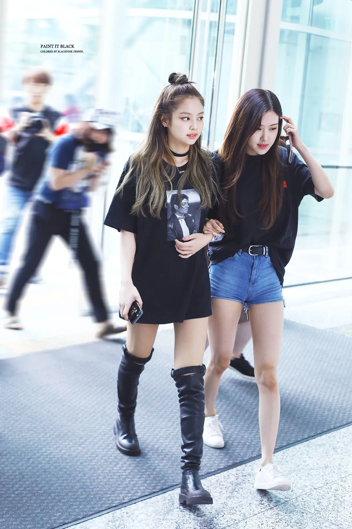 Jennie、jisoo、宋慧喬等女星愛用包盤點！ New Jeans Hyein這顆LV包未上市搶先揹，超炸街