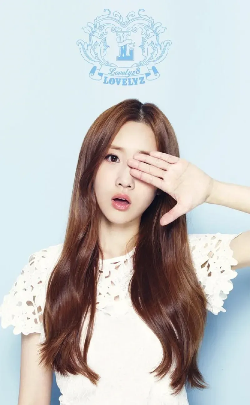 Lovelyz_Yoo_Ji_Ae_Lovelyz8_concept_photo.png