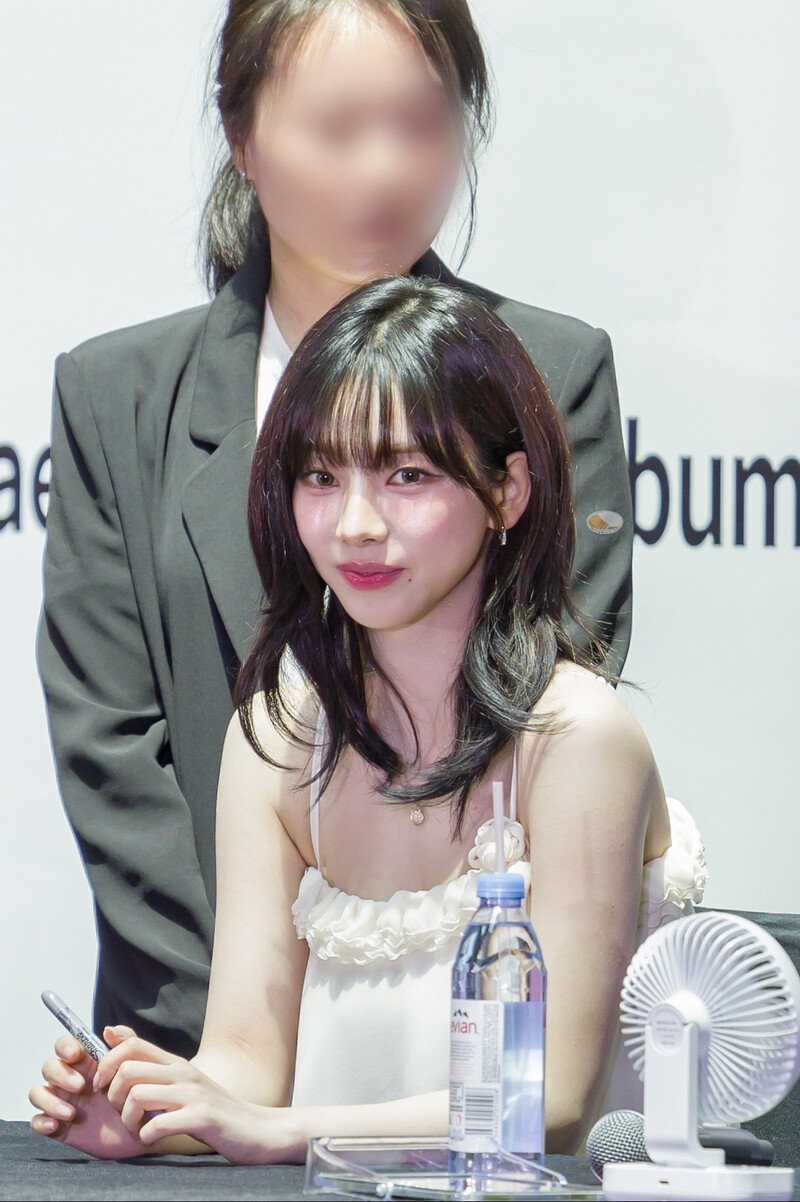 240721 aespa Karina - Fansign Event in Singapore documents 4