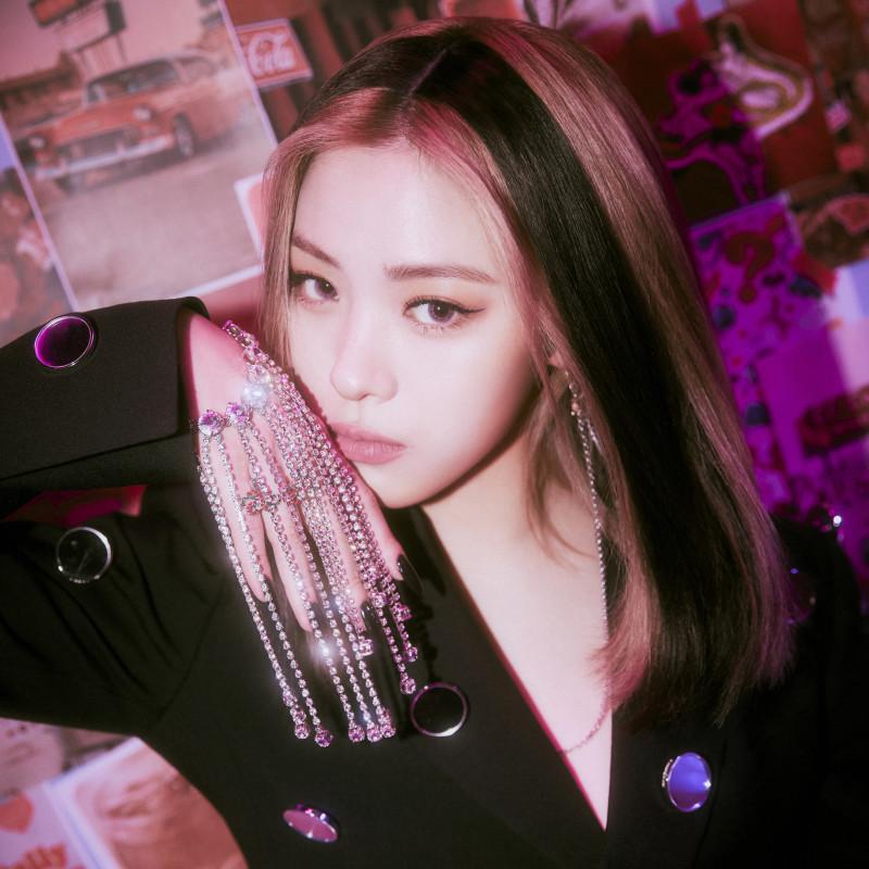 ITZY 'GUESS WHO' Concept Teasers documents 2