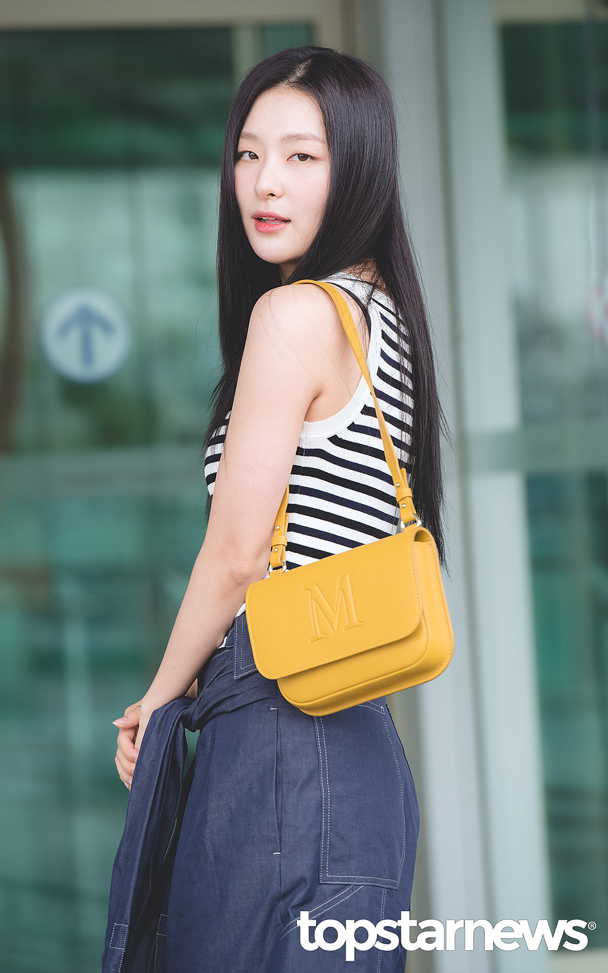 RED VELVET SeulGi][Starfashion] MARGESHERWOOD Hobo Shoulder_Dark Brown Box