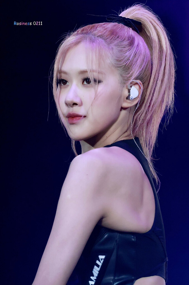 230702 BLACKPINK Rosé - BST Hyde Park documents 2