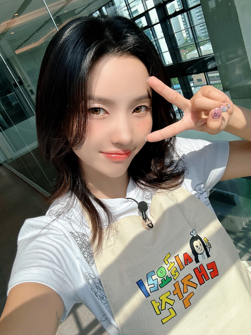 240605 - (G)I-DLE Twitter Update with SOYEON documents 1