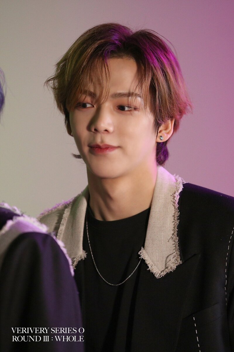 220503 Jellyfish Ent. Naver Post - Verivery at 'Undercover' Behind the Scenes documents 18