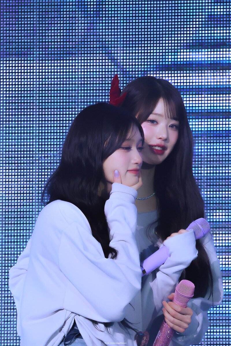 240310 WONYOUNG & LEESEO - 2024 IVE 2nd FANMEETING ＜MAGAZINE IVE＞ DAY 2 documents 1