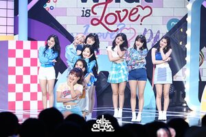 180414 TWICE - 'What is Love?' & 'SAY YES' at Music Core