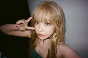 230831 M2 Twitter Update - JO YURI - August Film Camera Photos