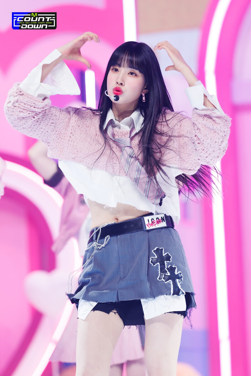 230216 STAYC Yoon - 'Teddy Bear' at M COUNTDOWN documents 2