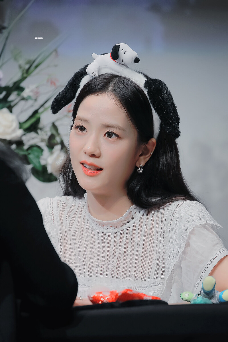 230506 BLACKPINK Jisoo - 'ME' Fansign Event | kpopping