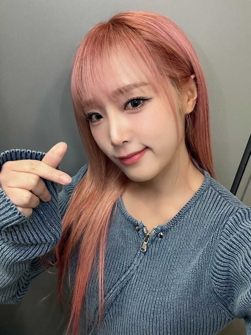 231221 - YENA Twitter Update documents 1