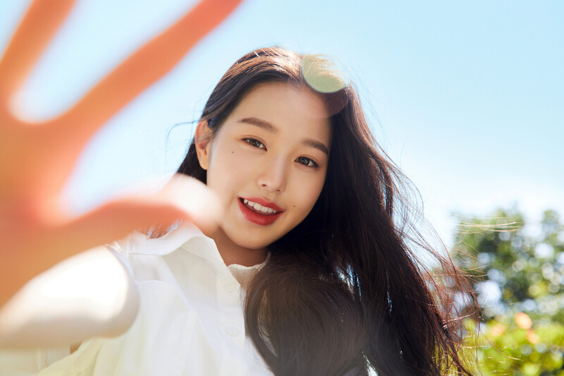 Wonyoung for Innisfree 'Airy Matte Tint' documents 6