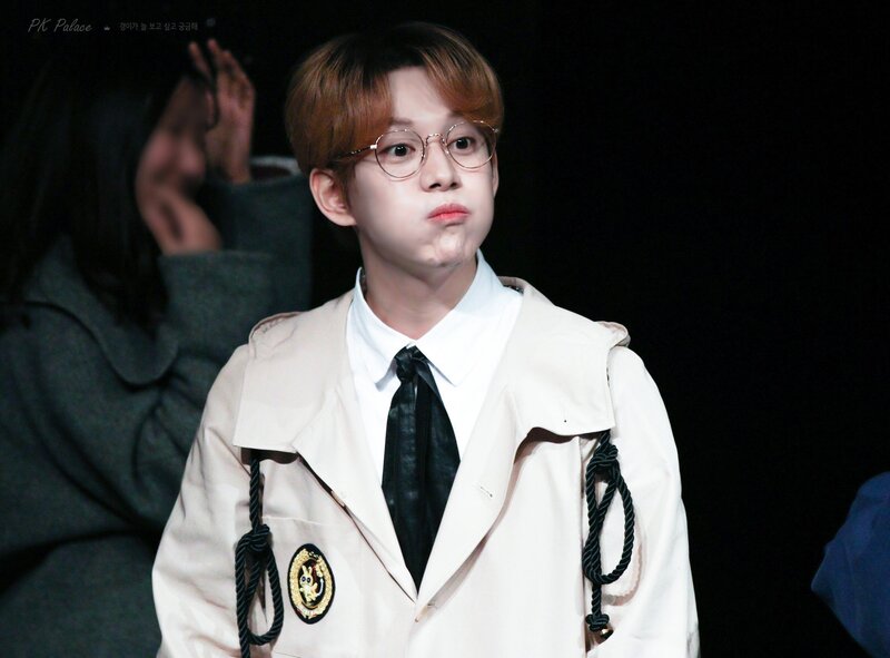171118 Block B Park Kyung at fanmeet event documents 3
