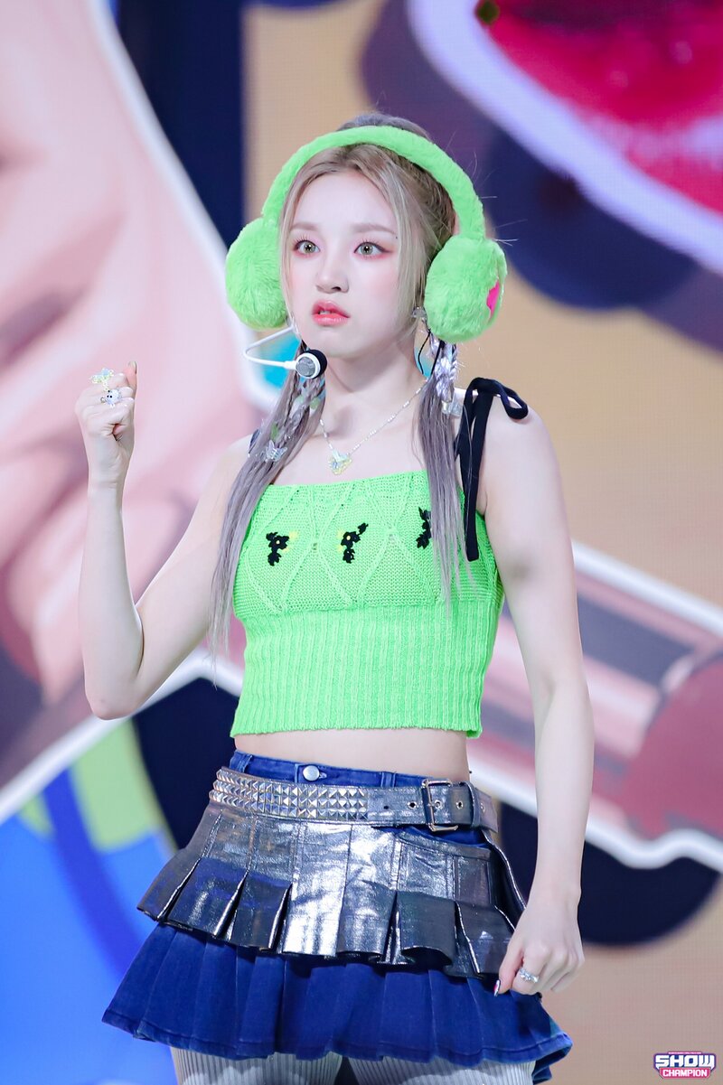 230524 (G)I-DLE Yuqi - ‘Queencard’ at Show Champion documents 7