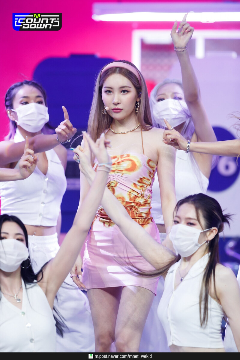 210812 Sunmi - 'SUNNY' + "You can't sit with us' at M Countdown documents 25