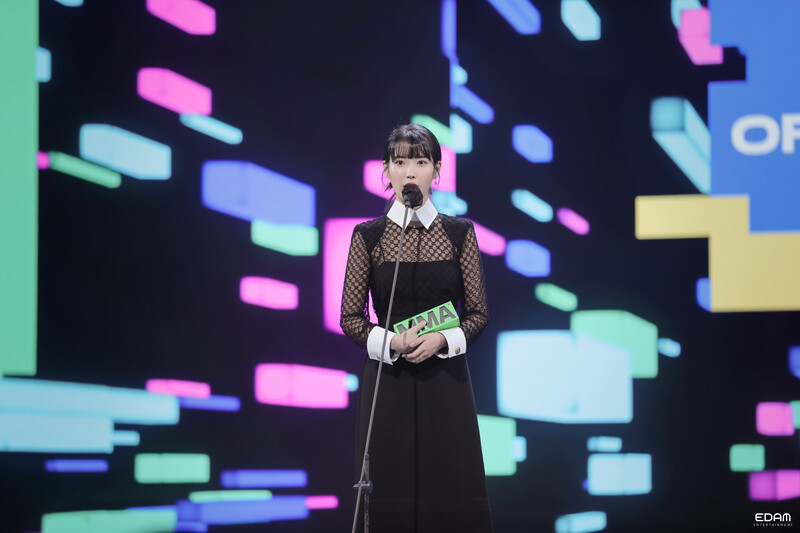 211210 Edam Naver Post - IU 2021 MMA documents 16