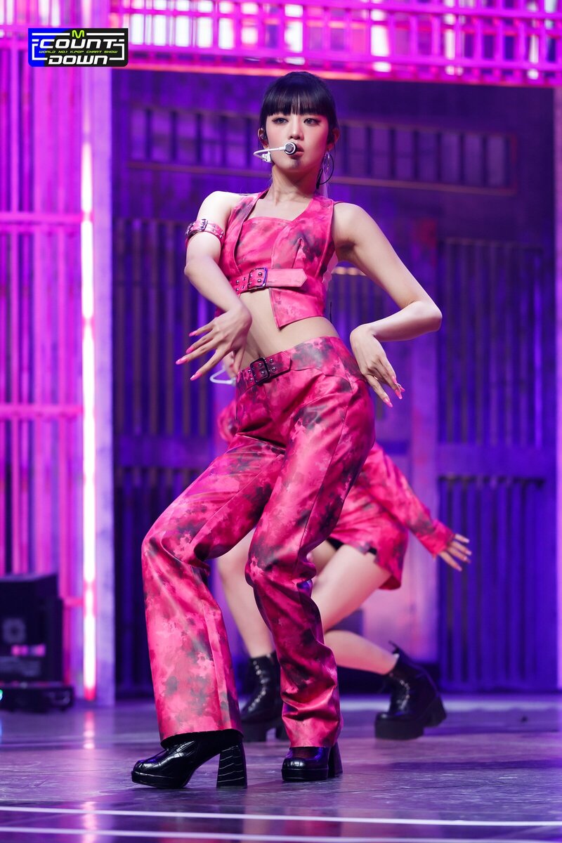 220317 (G)I-DLE - 'TOMBOY' at M Countdown documents 10