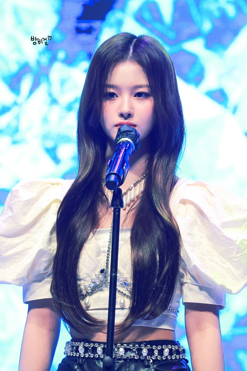 221102 NMIXX Sullyoon - EDaily Culture Award documents 11