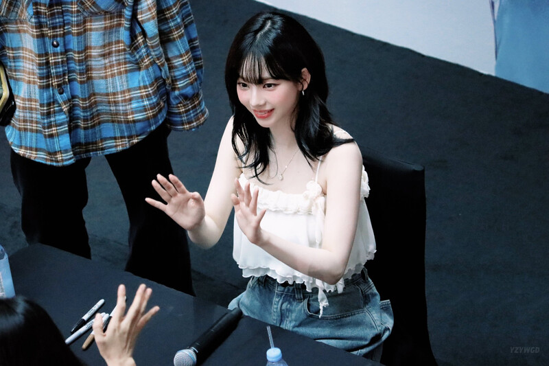 240721 aespa Karina - Fansign Event in Singapore documents 10