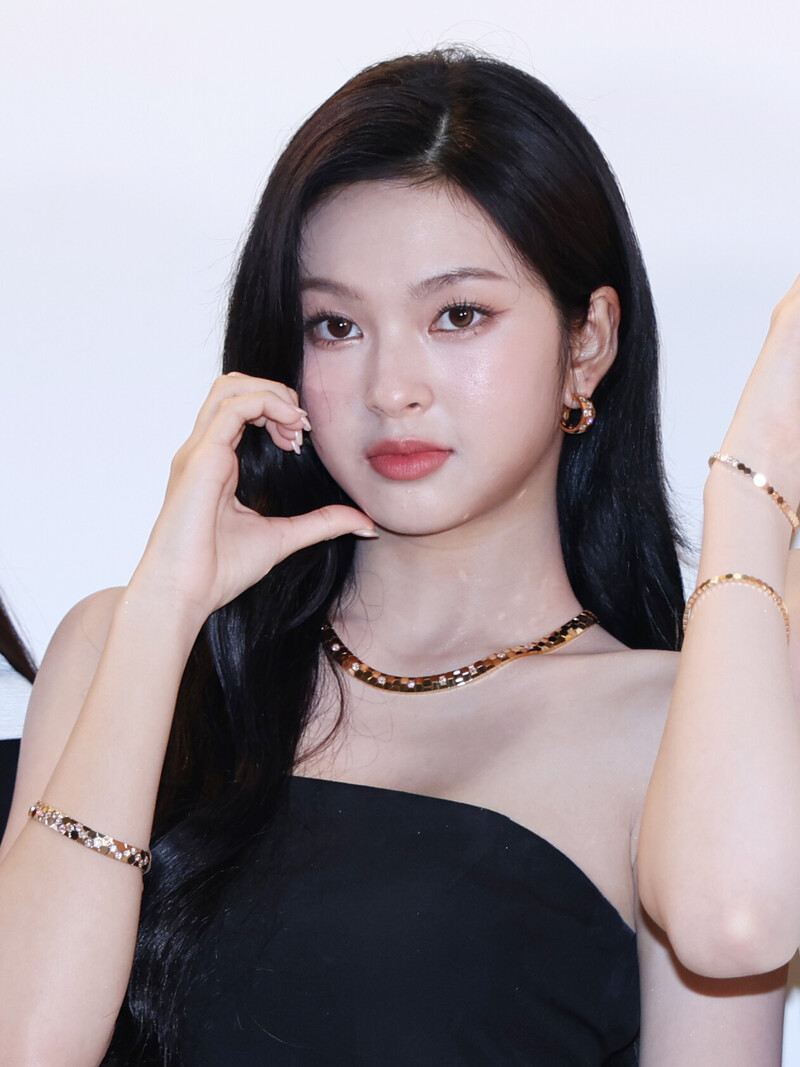 240904 BABYMONSTER Chiquita - CHAUMET Event documents 1