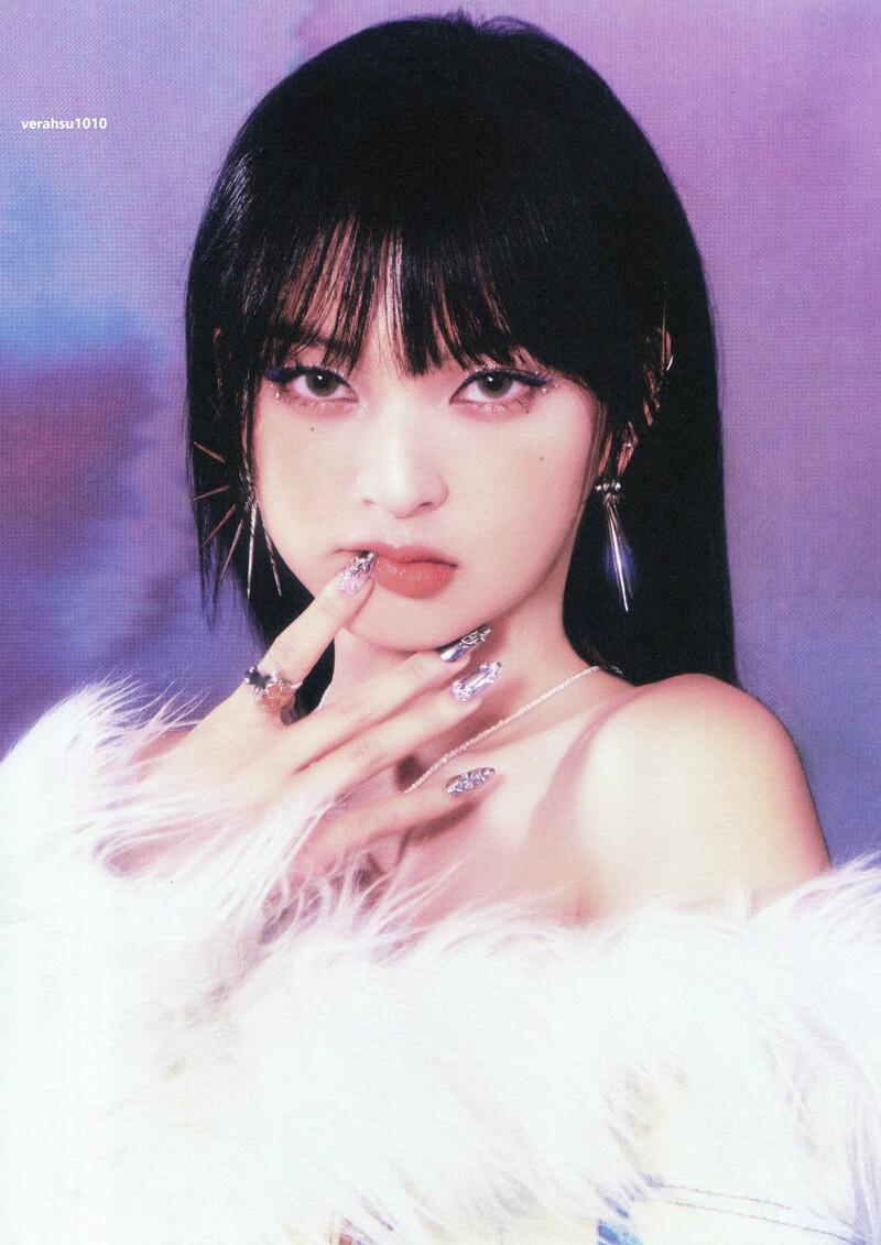 BABYMONSTER - 1st Album 'DRIP' [Scans] documents 8