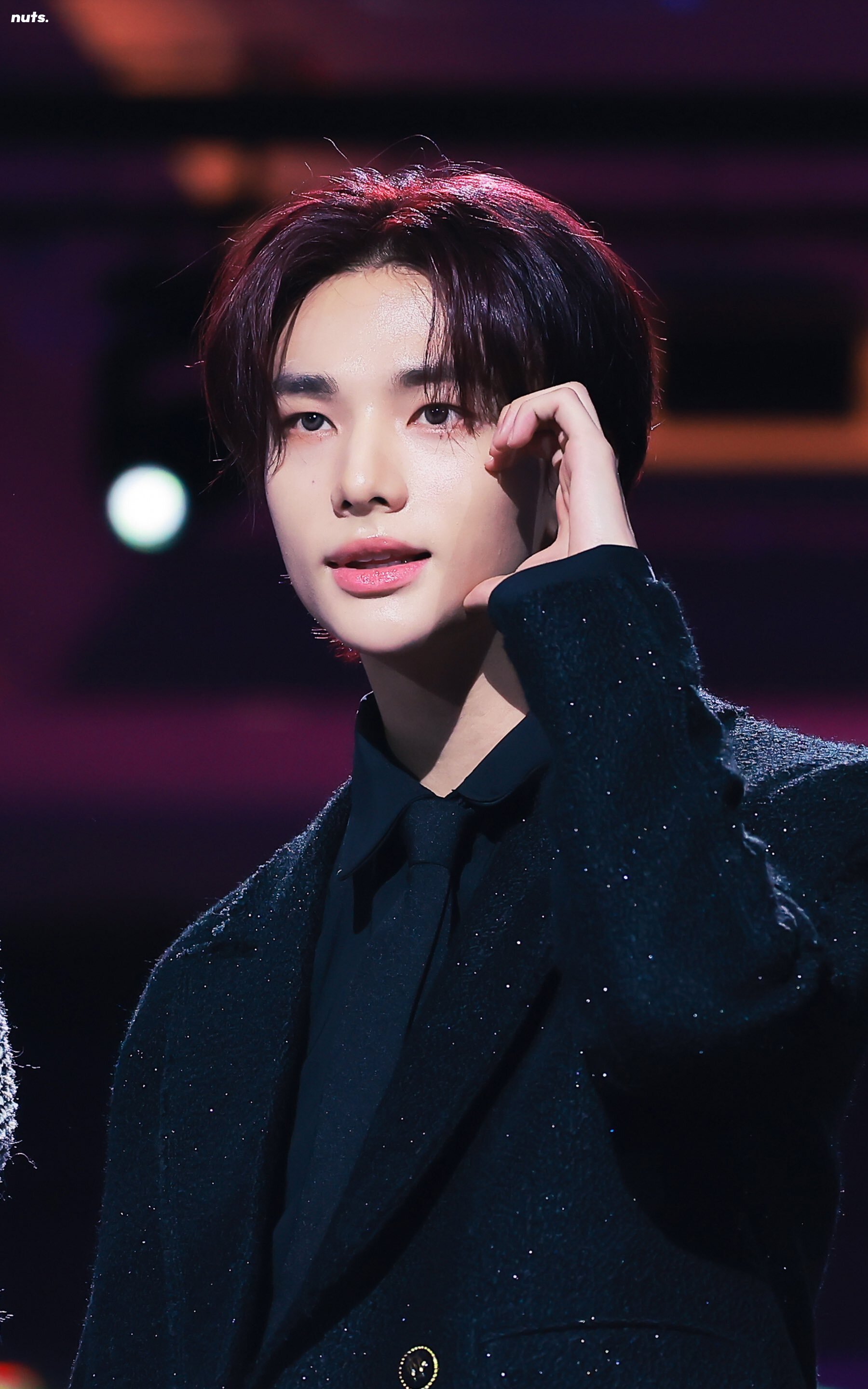 Hyunjin (Stray Kids) profile, age & facts (2024 updated)