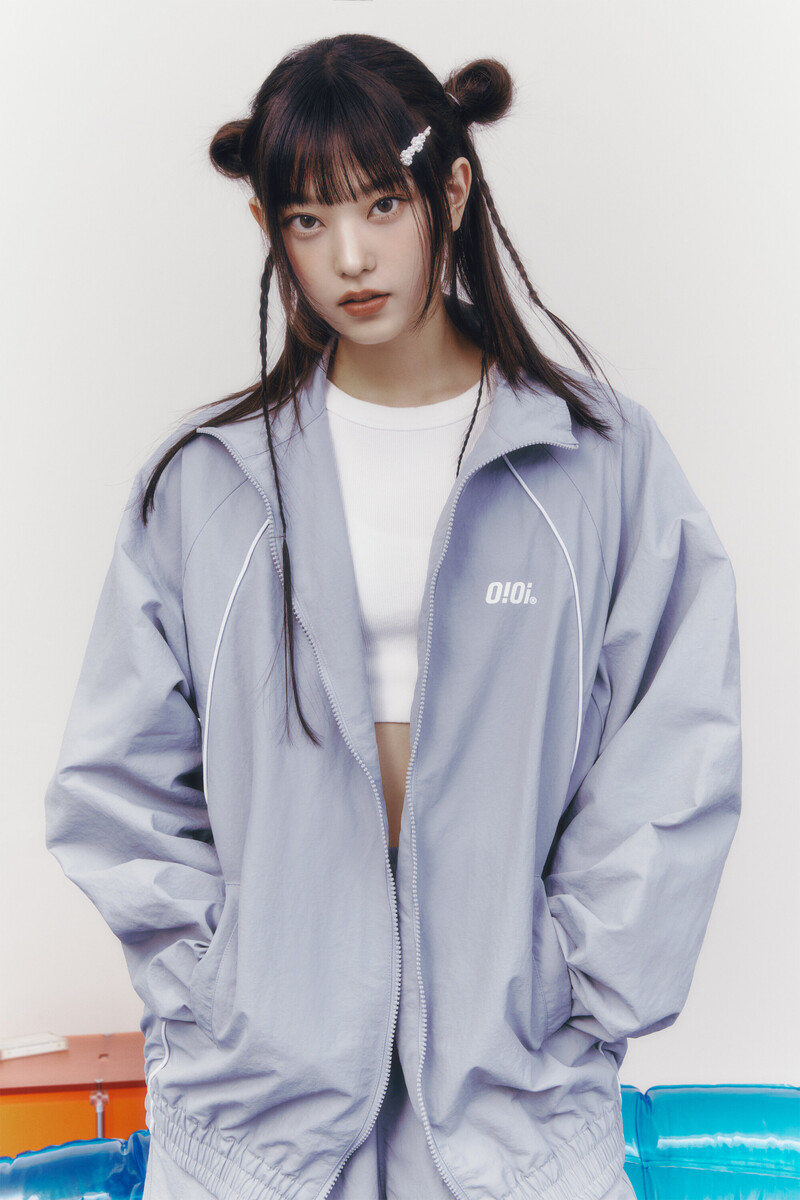 NewJeans for O!OI by 5252 Windbreaker Collection documents 1