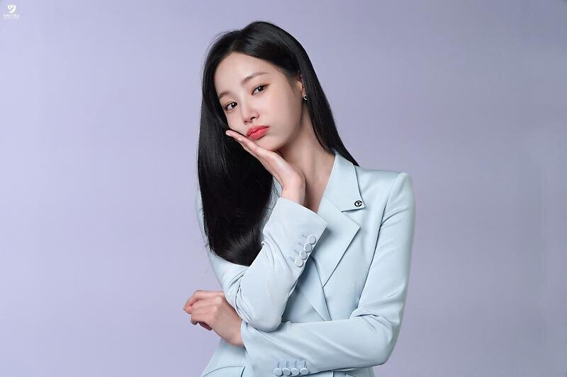 230707 9Ato Entertainment Naver Post - Yeonwoo 'MBC NUMBERS Photoshoot Behind' documents 2