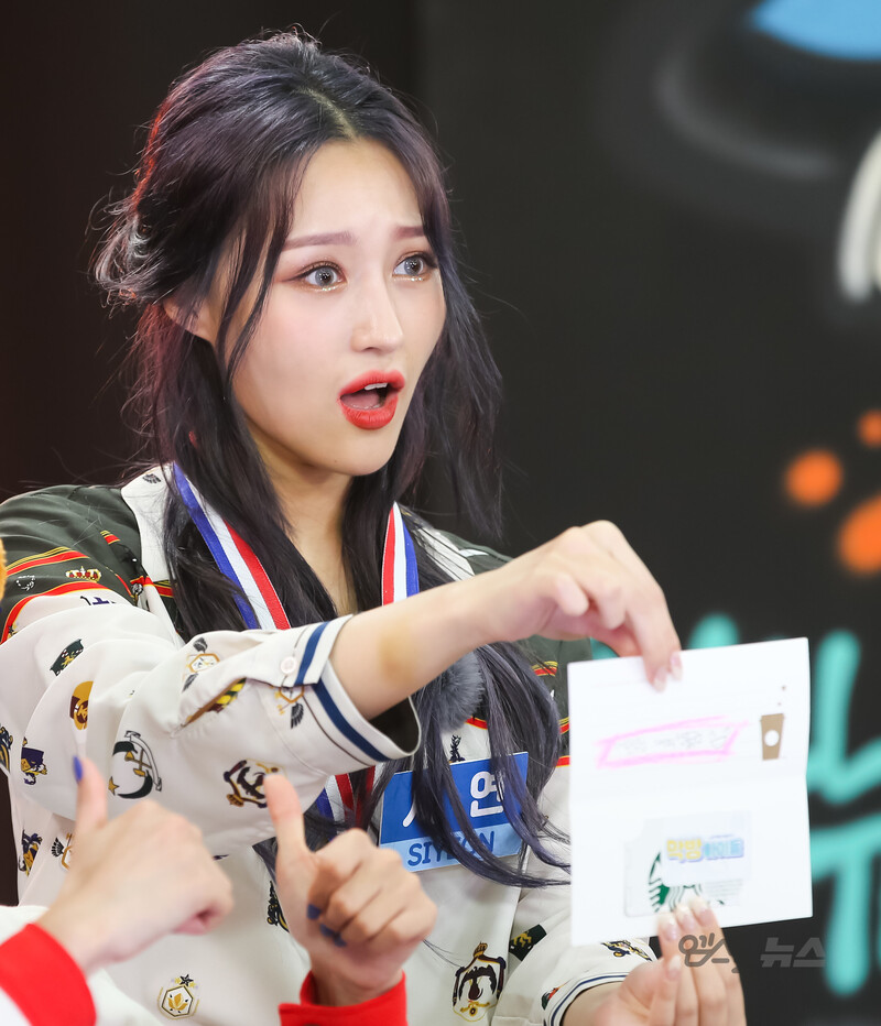 190926 After Party Idol - Dreamcatcher documents 16