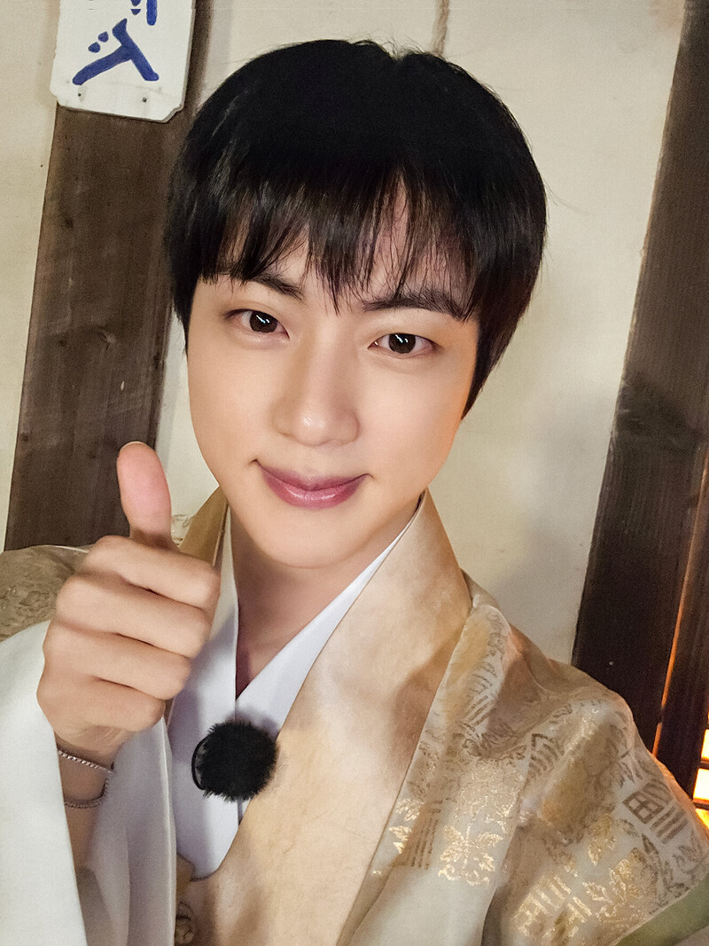 241022 BTS Twitter Update - JIN documents 1