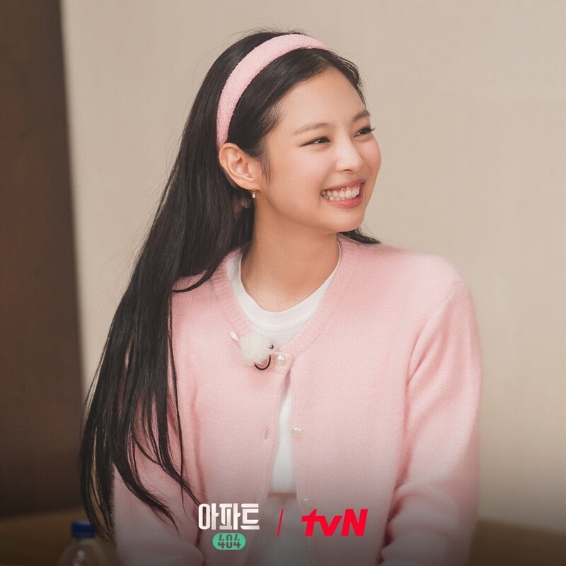 Jennie - TvN "Apartment 404" Episode 1 Still Cuts documents 1